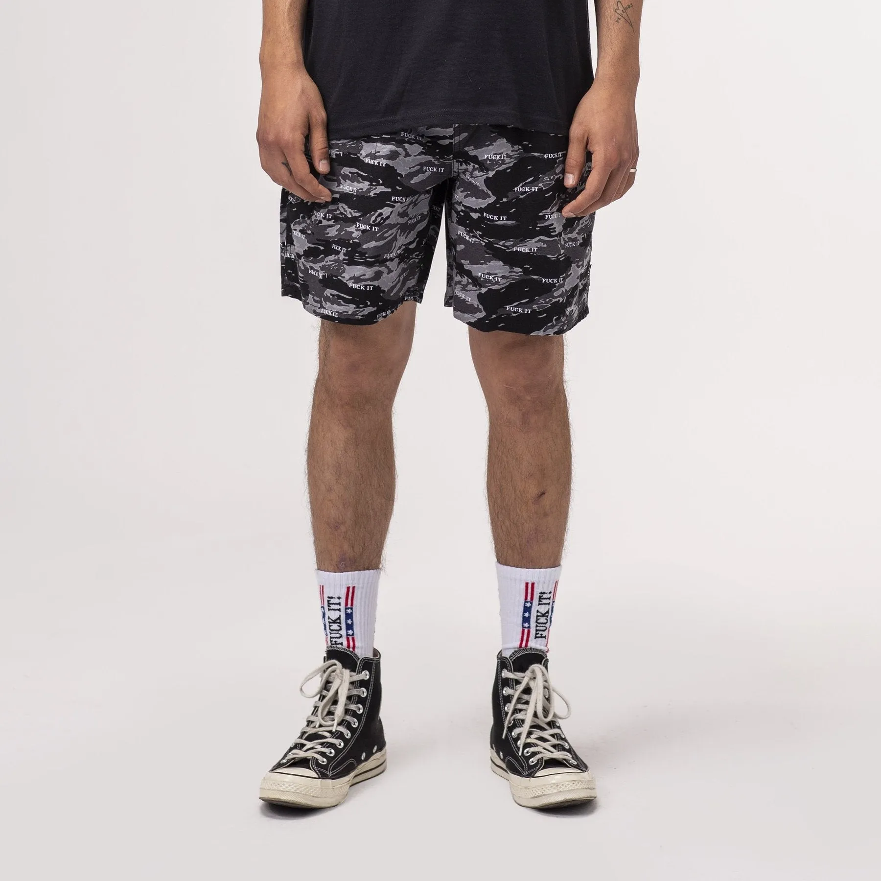 HUF FUCK IT TIGER CAMO EASY SHORT // BLACK