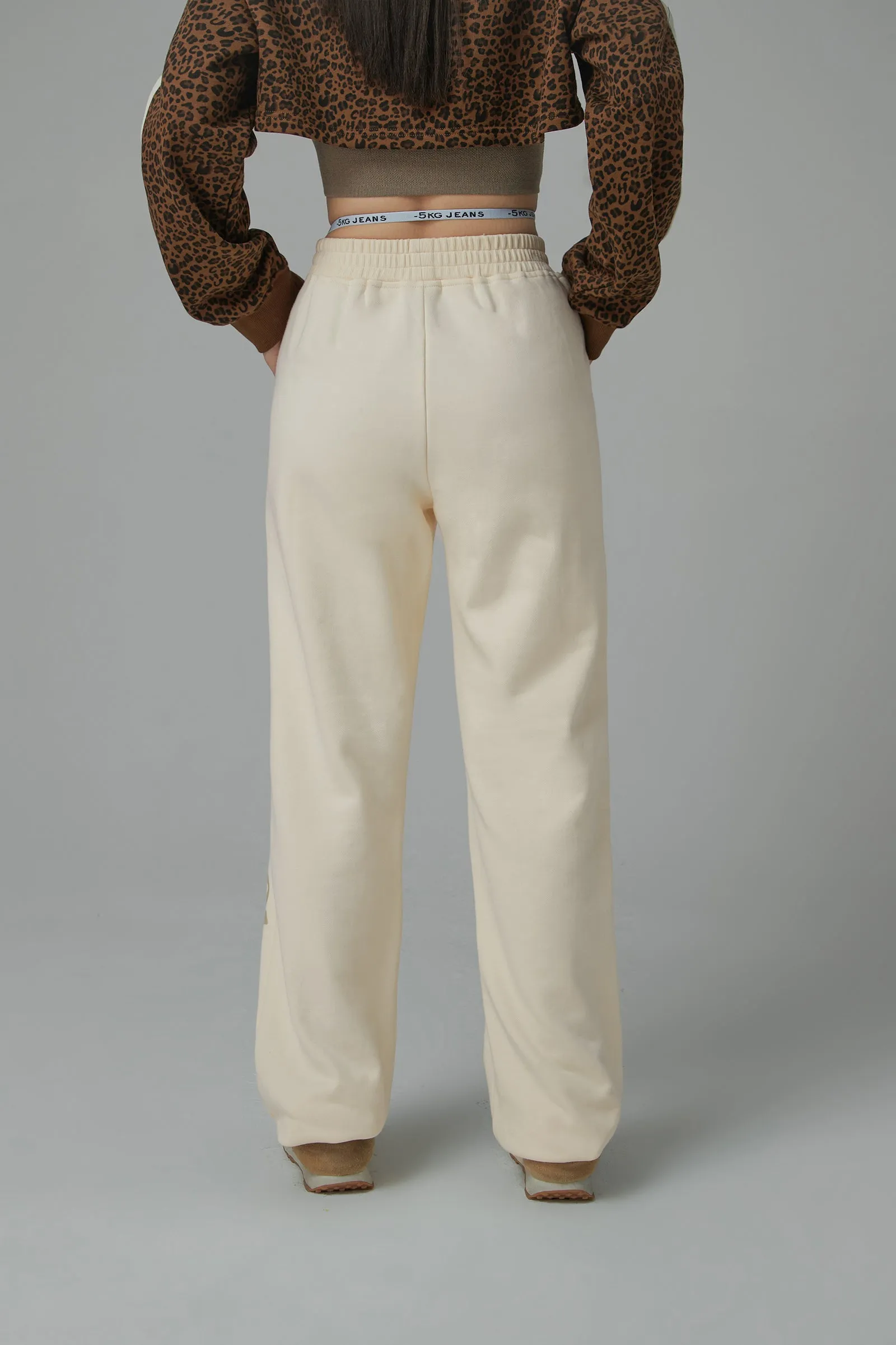Made By Chuu Loosefit Jogger Pants