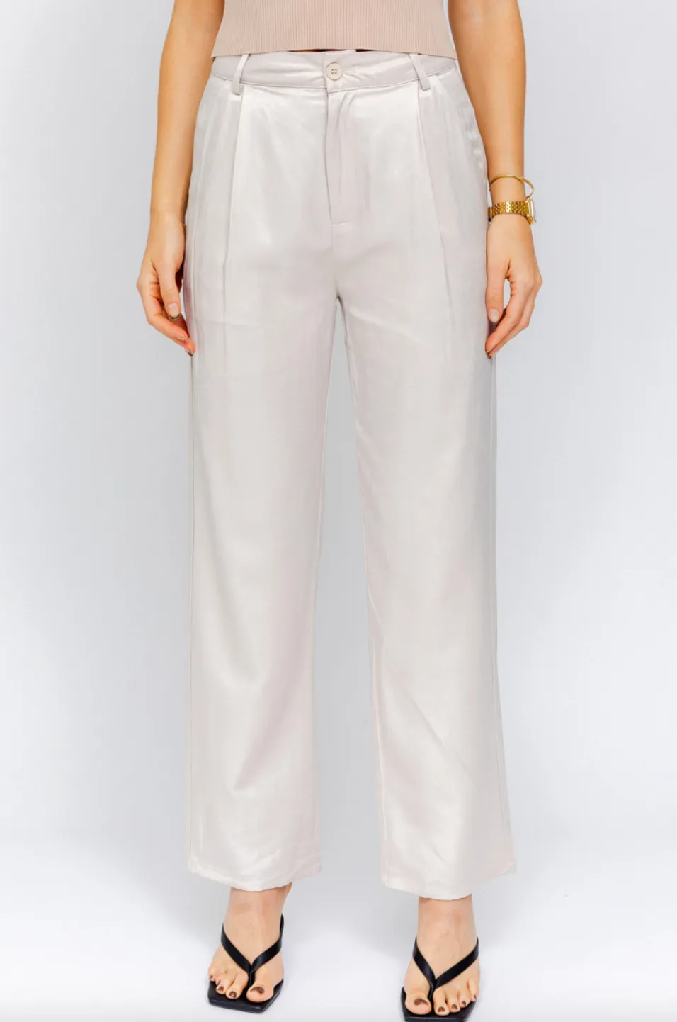Pleated Crop Pants